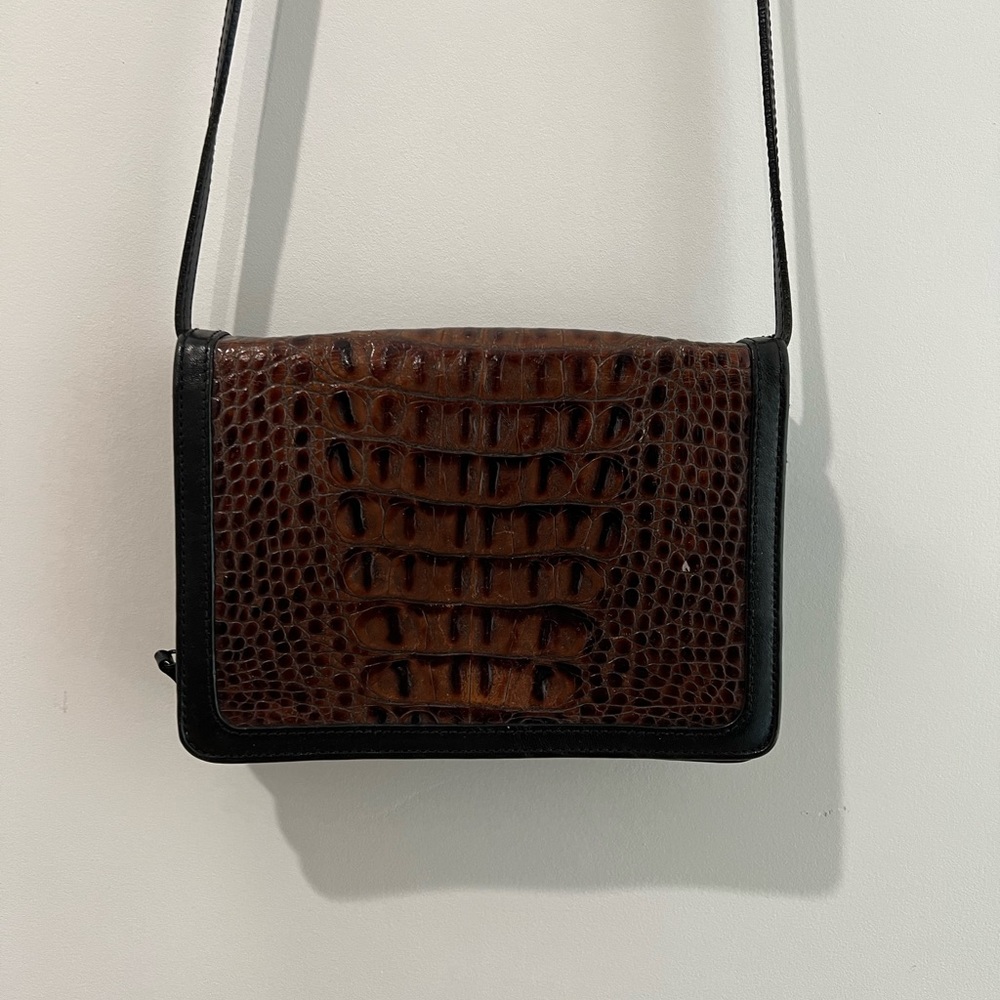 Brahmin billfold clutch cross body bag